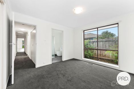 Property photo of 5 Corryong Court Alfredton VIC 3350