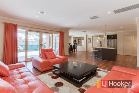 Property photo of 11 Newton Drive Cranbourne North VIC 3977