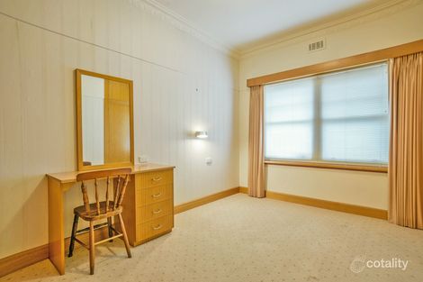 Property photo of 203 Campbells Crescent Redan VIC 3350