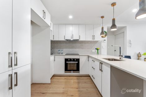 Property photo of 2/30 High Street Mount Gravatt QLD 4122