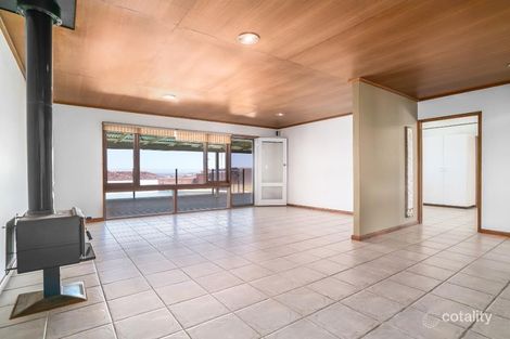 Property photo of 6 Maidstone Street Mount Tarcoola WA 6530