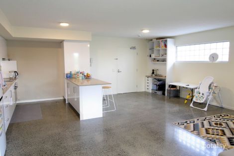 Property photo of 4/49 Lambert Road Indooroopilly QLD 4068