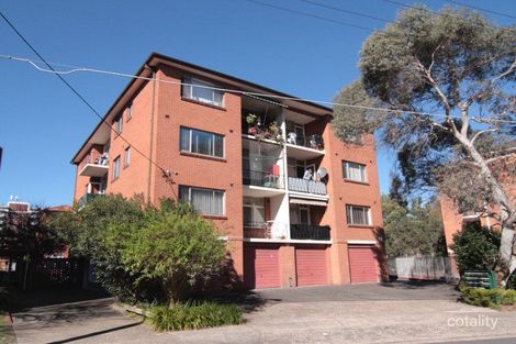 Property photo of 2/34 Barber Avenue Eastlakes NSW 2018