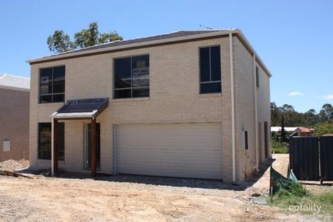 Property photo of 27 Hillside Circuit Chermside West QLD 4032