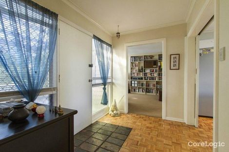 Property photo of 10 Belvedere Road Seaford VIC 3198