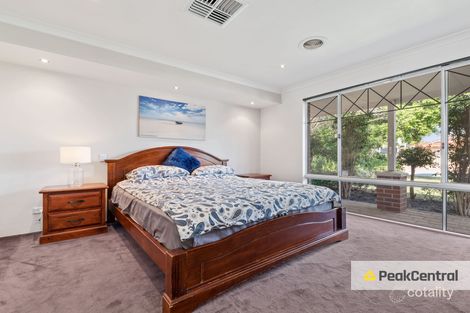 Property photo of 22 Ambergate Close Canning Vale WA 6155