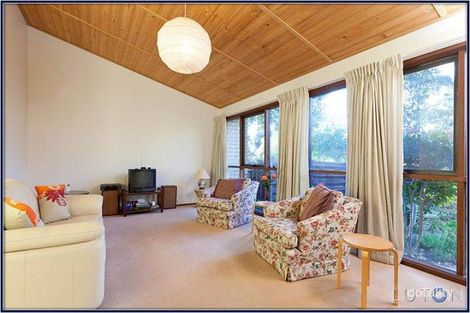 Property photo of 4 Fossey Street Holder ACT 2611
