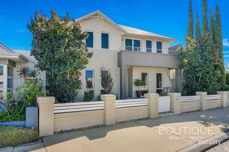 Property photo of 4 Martinique Mews Hillarys WA 6025