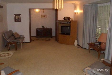 Property photo of 1 Osborne Avenue Kooringal NSW 2650