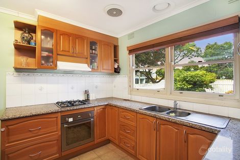 Property photo of 30 Fairview Street Springvale VIC 3171