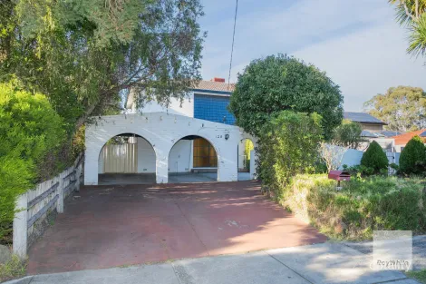 128 King Arthur Dr, Glen Waverley, VIC 3150