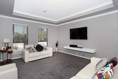 Property photo of 11 Len Howard Drive Erskine WA 6210