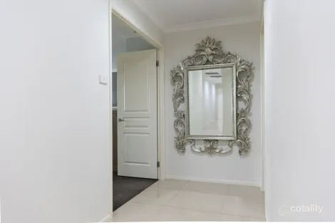 Property photo of 39 Forbes Crescent Heddon Greta NSW 2321