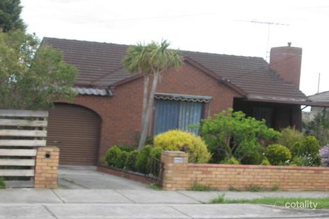 27 Summerhill Rd, Reservoir, VIC 3073