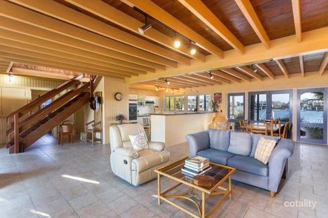 Property photo of 16 Birubi Street Minyama QLD 4575