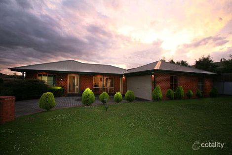 6 Hampton Ct, Beaconsfield, VIC 3807