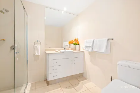 Property photo of 910/1 Como Crescent Southport QLD 4215