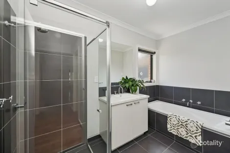 Property photo of 150 Sawmill Road Huntly VIC 3551