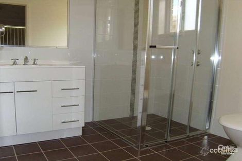 Property photo of 22 Wigeon Chase Cameron Park NSW 2285