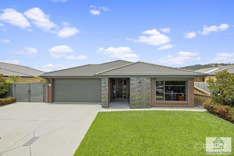 Property photo of 66 Davey Drive Trafalgar VIC 3824