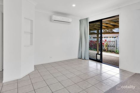 Property photo of 2/1 Lucas Place Labrador QLD 4215