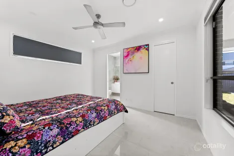 Property photo of 10 Macdevitt Street Coopers Plains QLD 4108