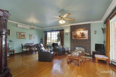 Property photo of 55 Avonhurst Drive Glen Waverley VIC 3150