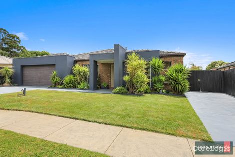 Property photo of 24 Fernlea Close Trafalgar VIC 3824