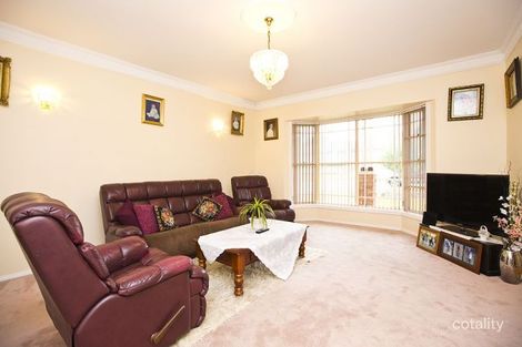 Property photo of 7 Buttermere Drive Lakelands NSW 2282