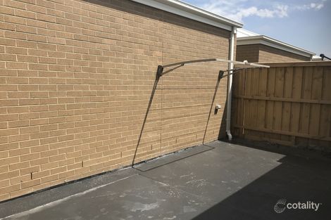 13 Trendale Lane, Clyde, VIC 3978