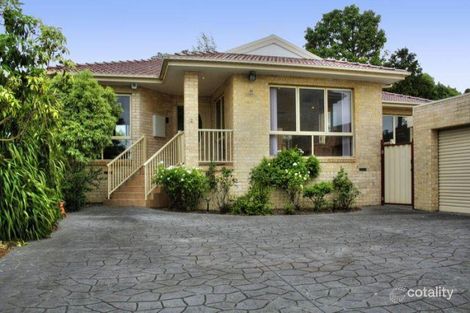 Property photo of 2/31 Ingleside Crescent Glen Waverley VIC 3150