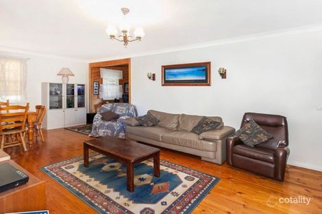 Property photo of 4 Illabunda Crescent Koonawarra NSW 2530
