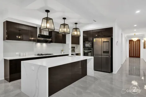 Property photo of 23 Spray Circuit Lyndhurst VIC 3975