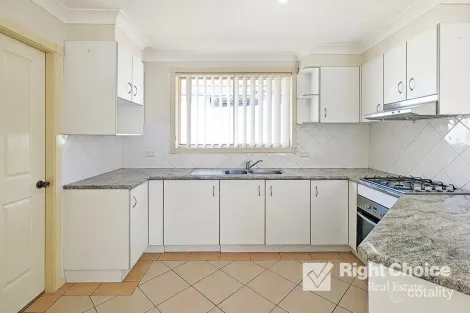 Property photo of 3/3 Narran Way Flinders NSW 2529