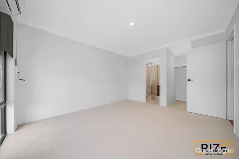 Property photo of 9 Karakin Terrace Ellenbrook WA 6069
