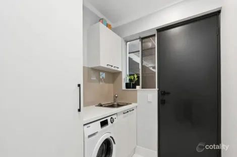 Property photo of 54 Hewitt Way Booragoon WA 6154