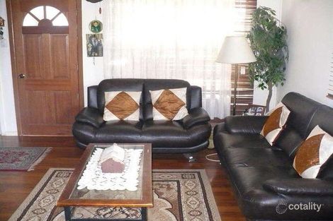 Property photo of 1/23 Fields Road Macquarie Fields NSW 2564