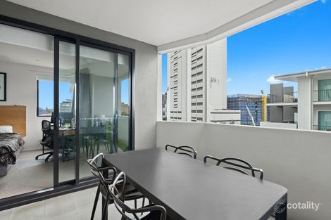 Property photo of 413/36 Anglesey Street Kangaroo Point QLD 4169