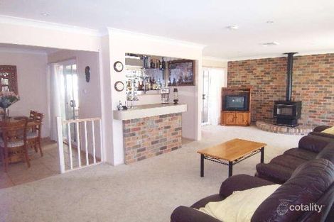 Property photo of 9 Squire Close Valentine NSW 2280