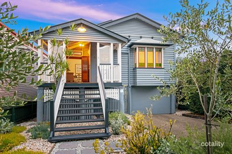 11 Parooba Ave, Camp Hill, QLD 4152