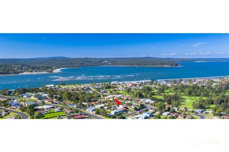 Property photo of 2/21 Bavarde Avenue Batemans Bay NSW 2536