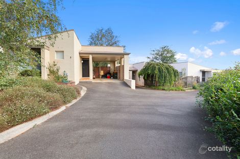 Property photo of 2/3 Cameron Court Drouin VIC 3818