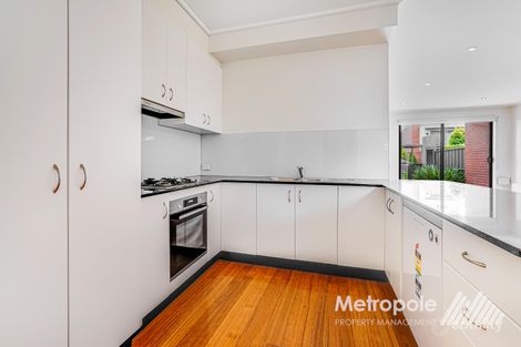 Property photo of 9/142 Barkly Street Brunswick VIC 3056