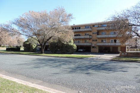 2/60 Trinculo Pl, Queanbeyan East, NSW 2620