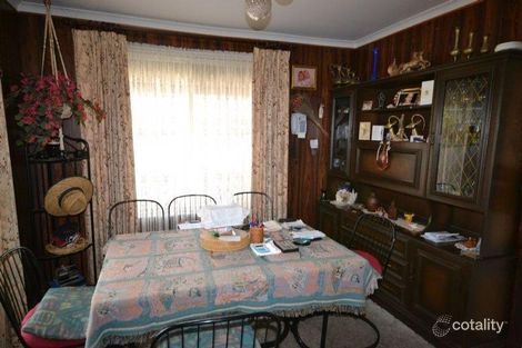 Property photo of 30 Throsby Crescent Deer Park VIC 3023