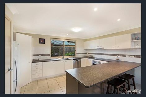 Property photo of 3 Kingfisher Drive Highfields QLD 4352