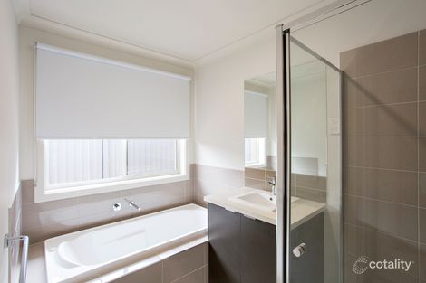 Property photo of 5 Obrien Drive Alfredton VIC 3350