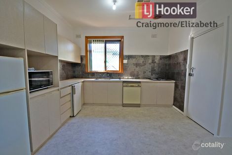 Property photo of 32 Peterswool Road Elizabeth Park SA 5113