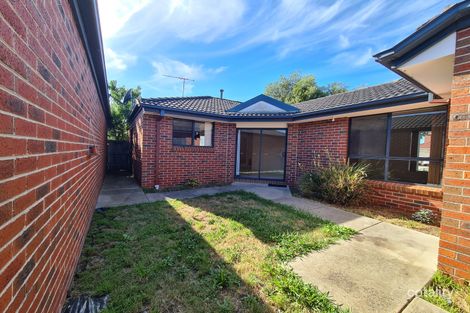 Property photo of 1 Pascuzzi Court Hampton Park VIC 3976