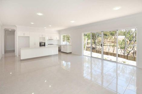 Property photo of 29 Piccadilly Court Mount Lofty QLD 4350